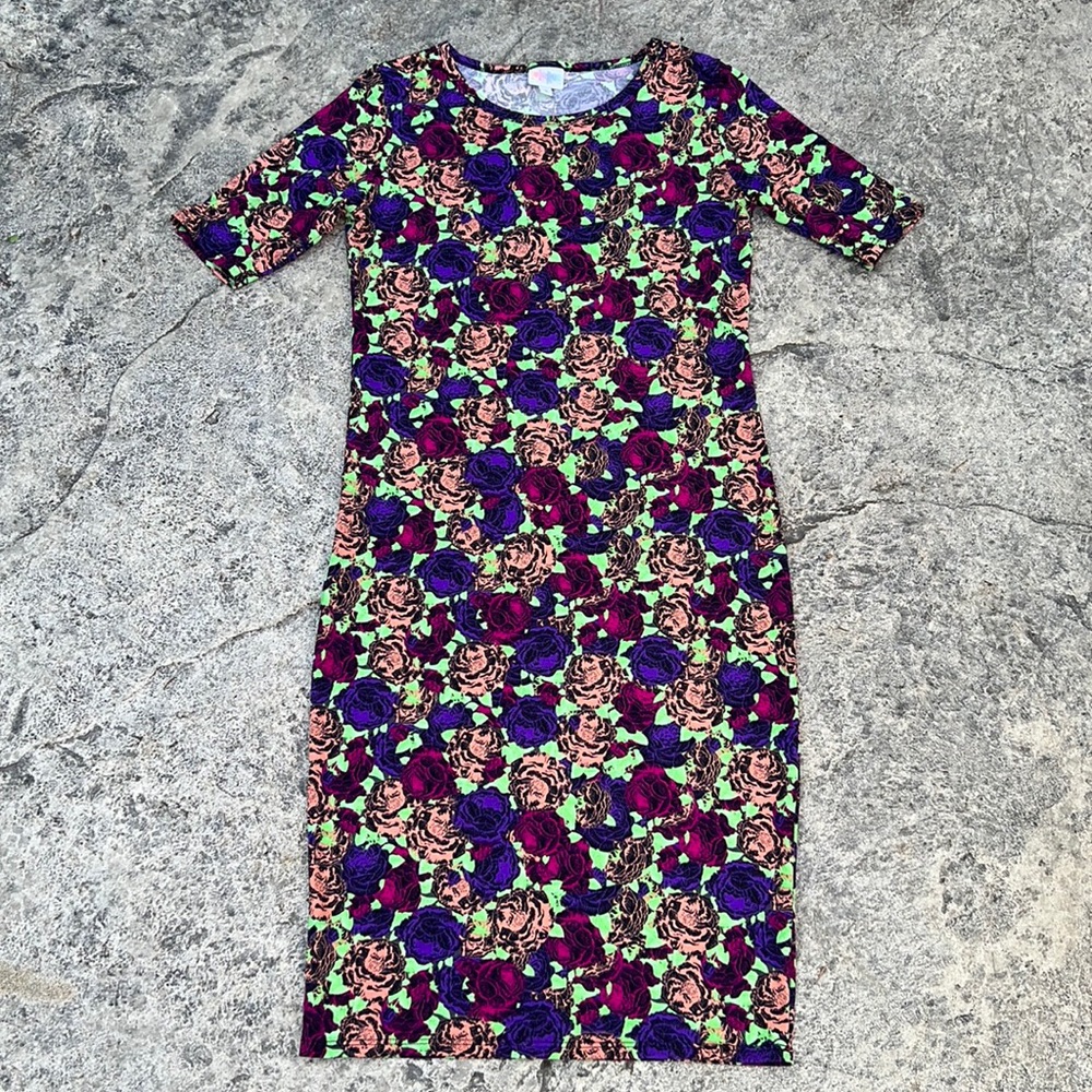 Lularoe Julia floral dress size Small